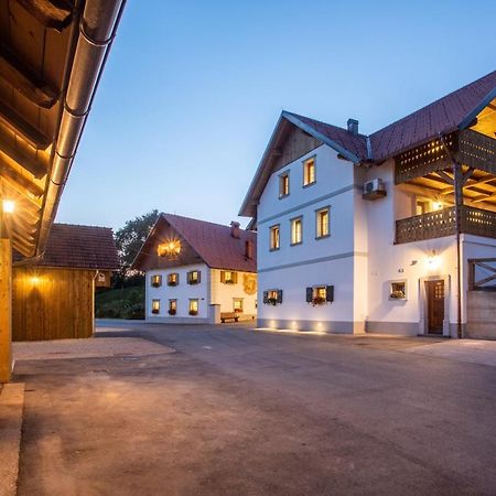 Apartments Tourist Farm Matijovc Накло Екстер'єр фото